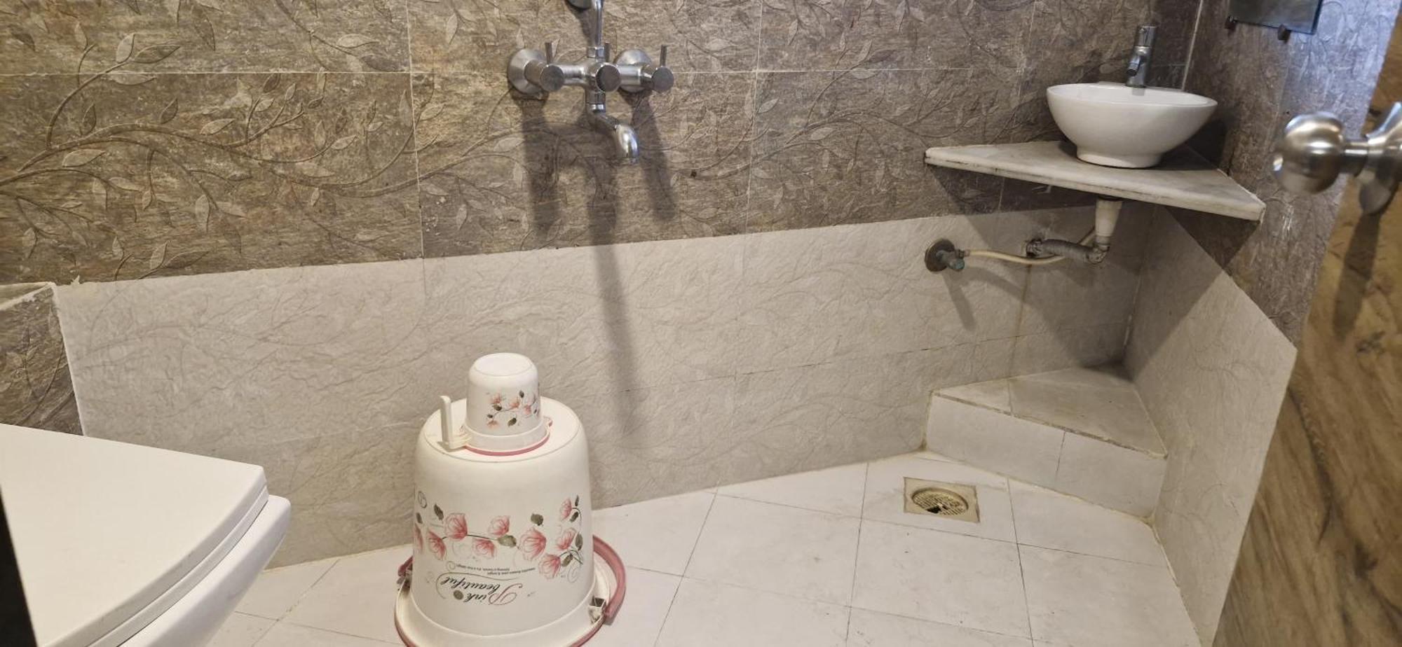 Hotel Crystal Park Near Nesco Exhibition Center 뭄바이 외부 사진